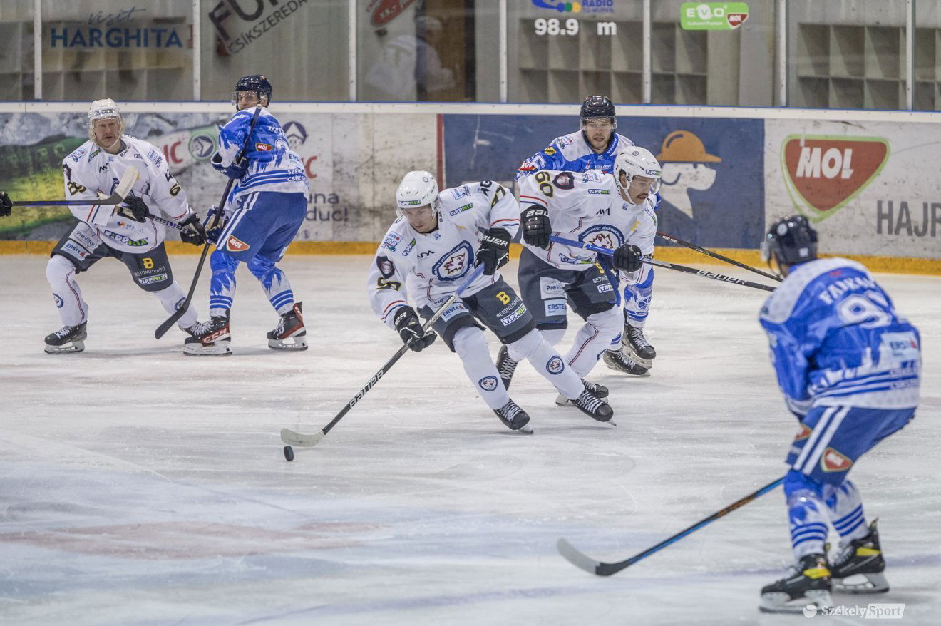 •  Fotó: Pinti Attila