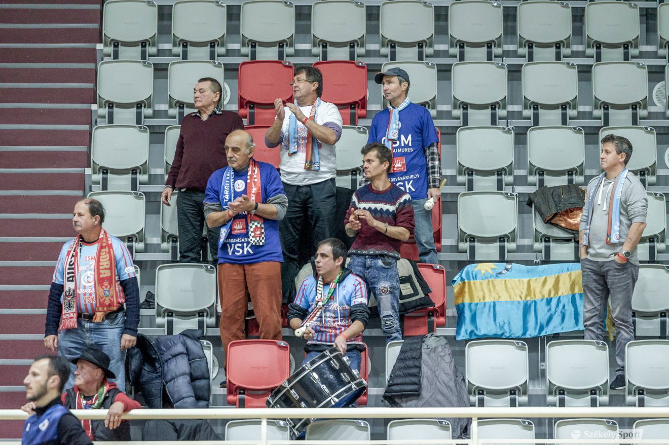 •  Fotó: Pinti Attila