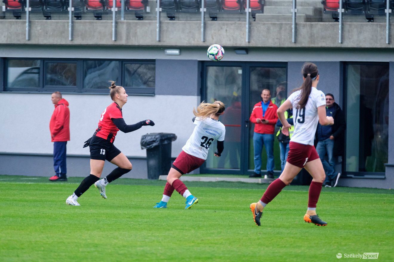 •  Fotó: Veres Nándor