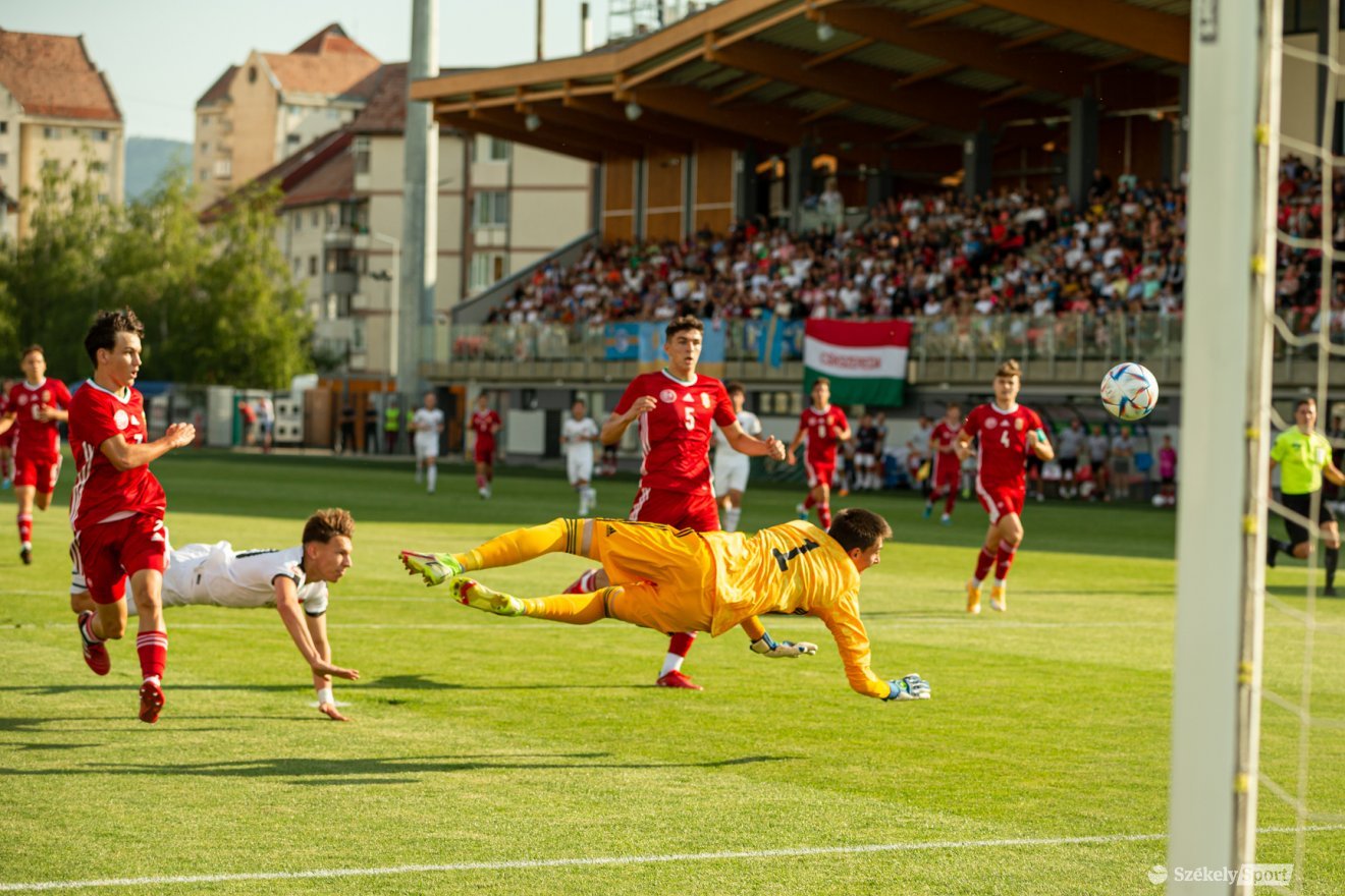 •  Fotó: Erdély Bálint Előd