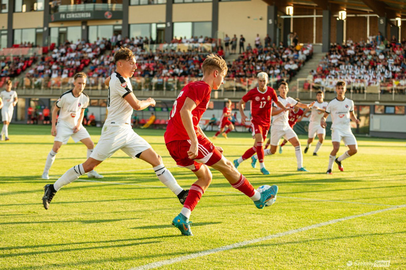 •  Fotó: Erdély Bálint Előd