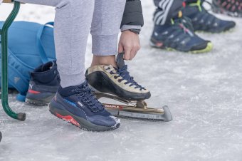 Már a gyergyói tél sem fagyaszt rendesen: hűtőberendezés kell a szabadtéri jégpályához