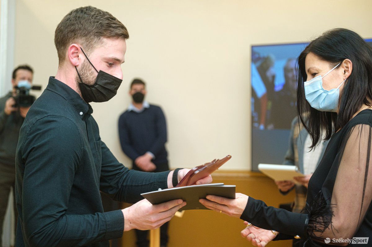 &bullet;  Fotó: Veres Nándor