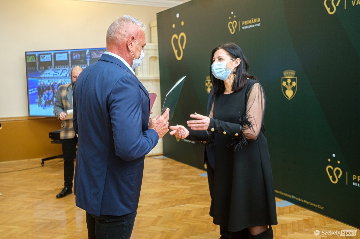 &bullet;  Fotó: Veres Nándor