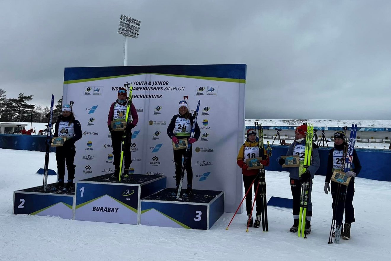 A 12.50 km-es próba dobogósai. Jobbról a harmadik a román Mezdrea •  Fotó: Forrás: Román Sí- és Biatlon-szövetség