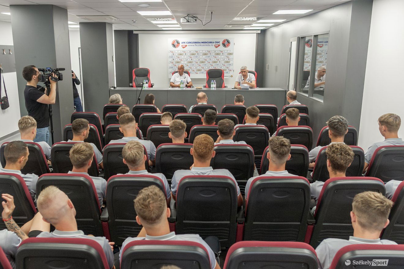 •  Fotó: Pinti Attila