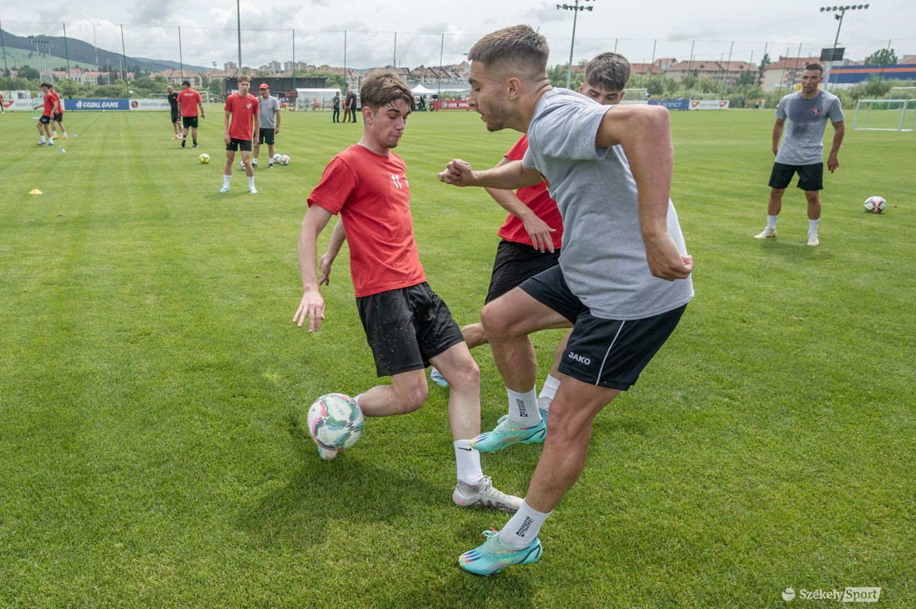 Györgyi Arthur újra az FK Csíkszereda játékosa lesz •  Fotó: Pinti Attila