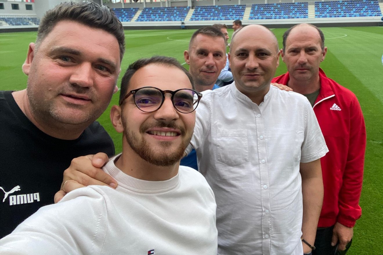 Gyimesbükkiek Topolyán •  Fotó: Forrás: Zamă-Orbán Róbert