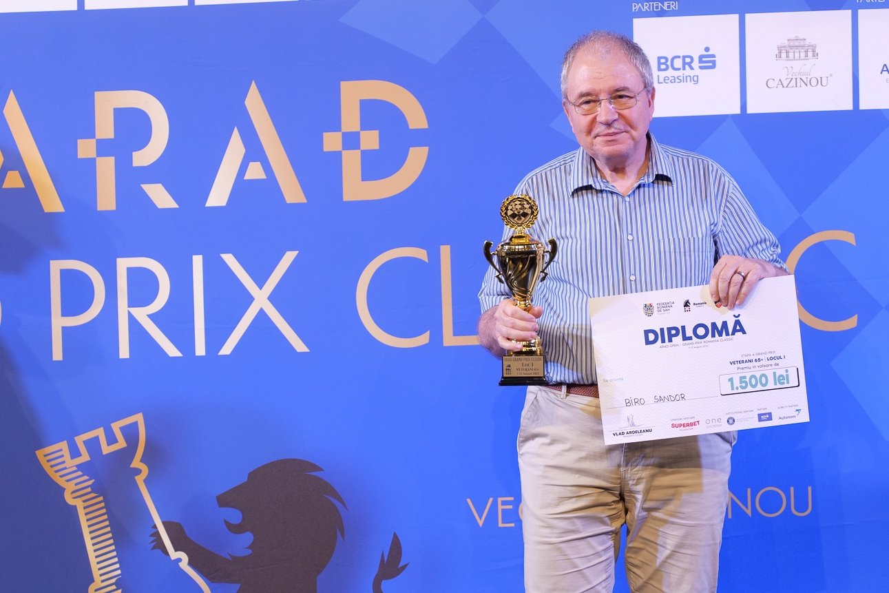 Biró Sándor, az aradi GP verseny díjazásán •  Fotó: Biró Zoltán
