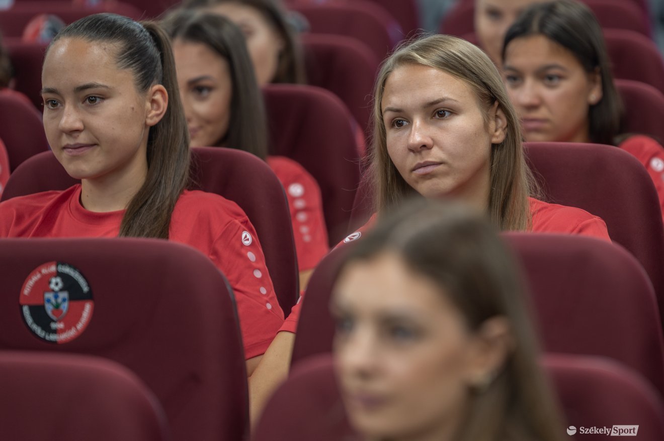 •  Fotó: Pinti Attila