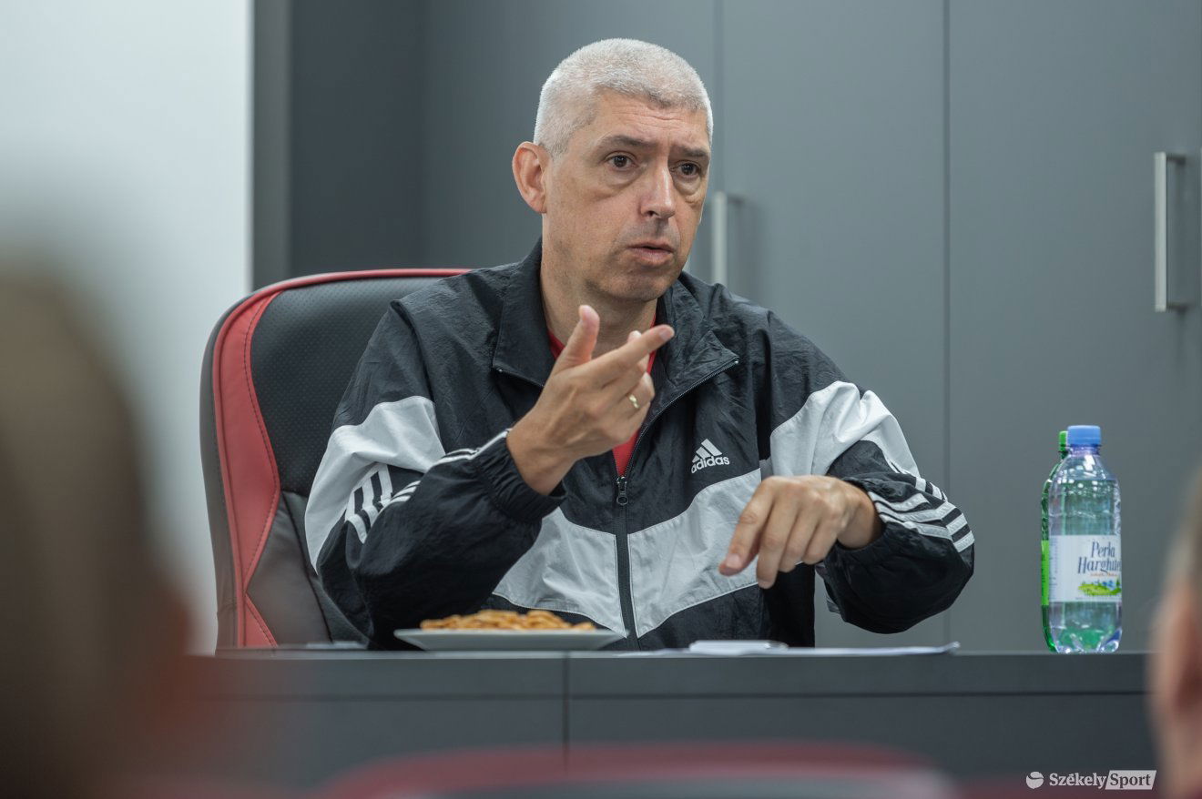 Szondy Zoltán •  Fotó: Pinti Attila