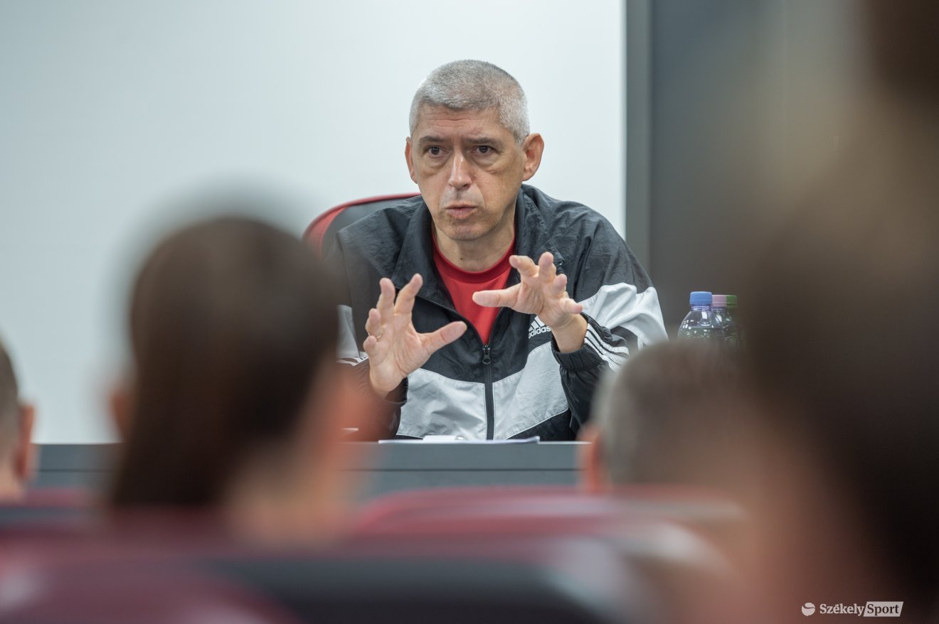 Szondy Zoltán, az FK Csíkszereda elnöke •  Fotó: Pinti Attila