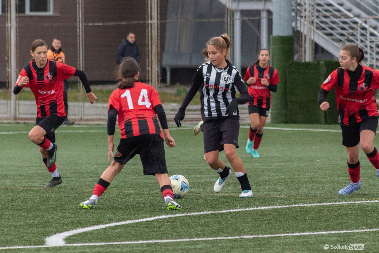 •  Fotó: Borbély Fanni