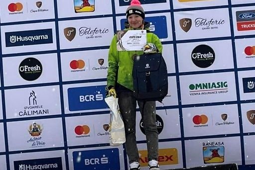 Rahău Hanna Viktória első lett a U14-es korosztályban •  Fotó: Csíkszeredai ISK