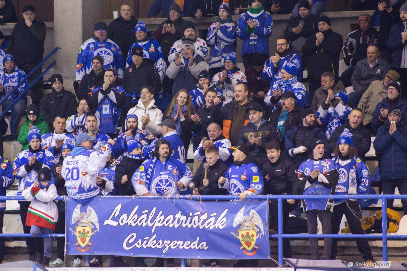 Zsinórban kilencedik Sportklub-győzelmet ünnepelhették a szurkolók •  Fotó: Borbély Fanni