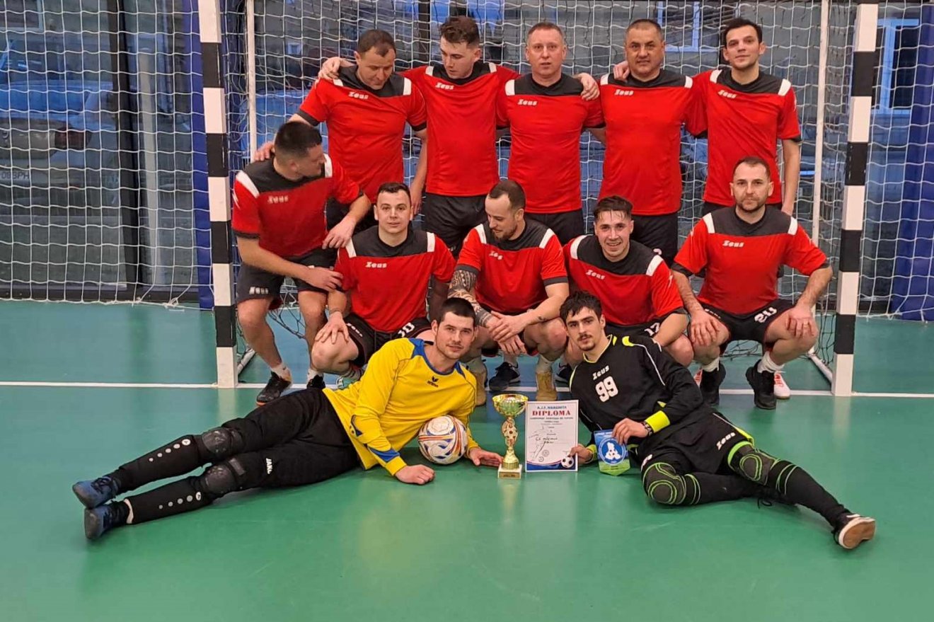 A győztes Balánbányai Bányász csapata •  Fotó: Hargita Megyei Labdarúgó-egyesület