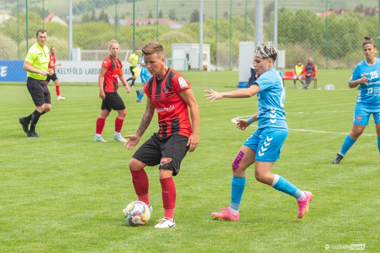 •  Fotó: Borbély Fanni