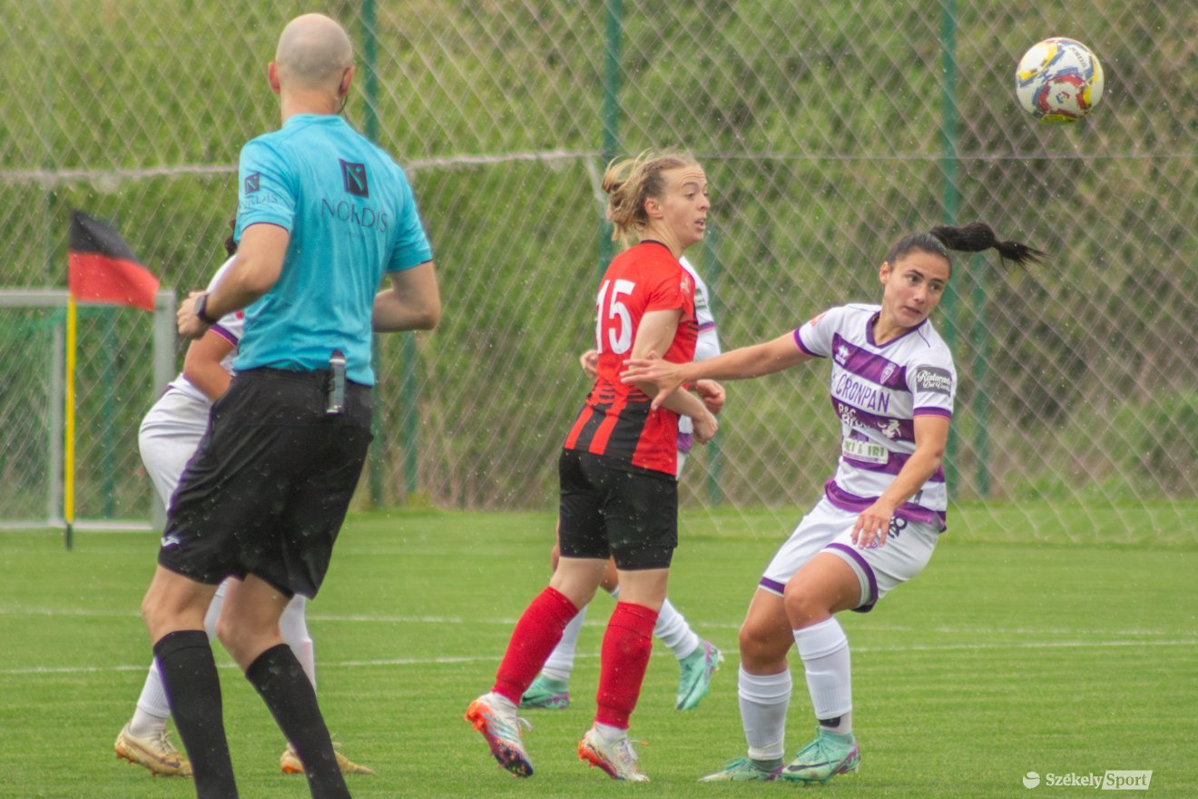 •  Fotó: Borbély Fanni