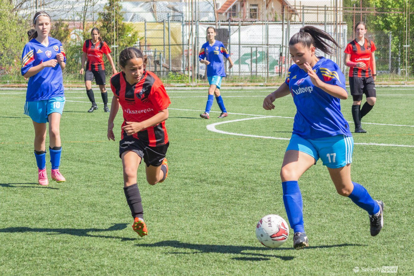 •  Fotó: Borbély Fanni
