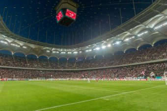 Bukarest az Európa-liga, Budapest a Konferencia-liga 2028-as vagy 2029-es döntőjének adna otthont