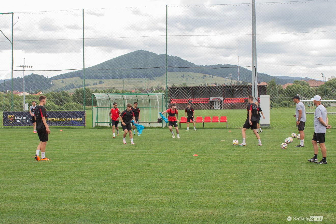 •  Fotó: Borbély Fanni