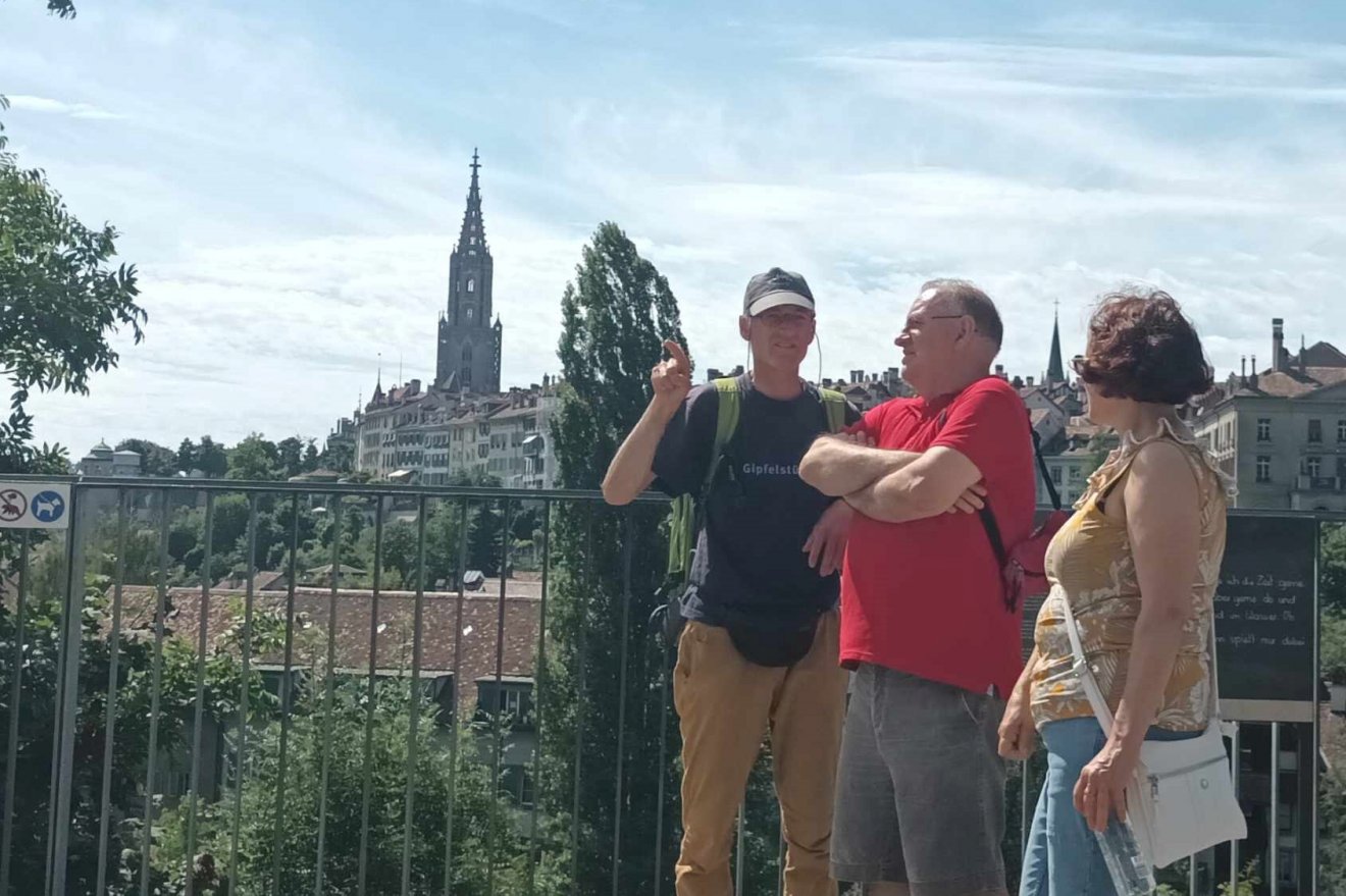 Vendéglátónk, Häfliger Dániel Bern nevezetességeiről mesél