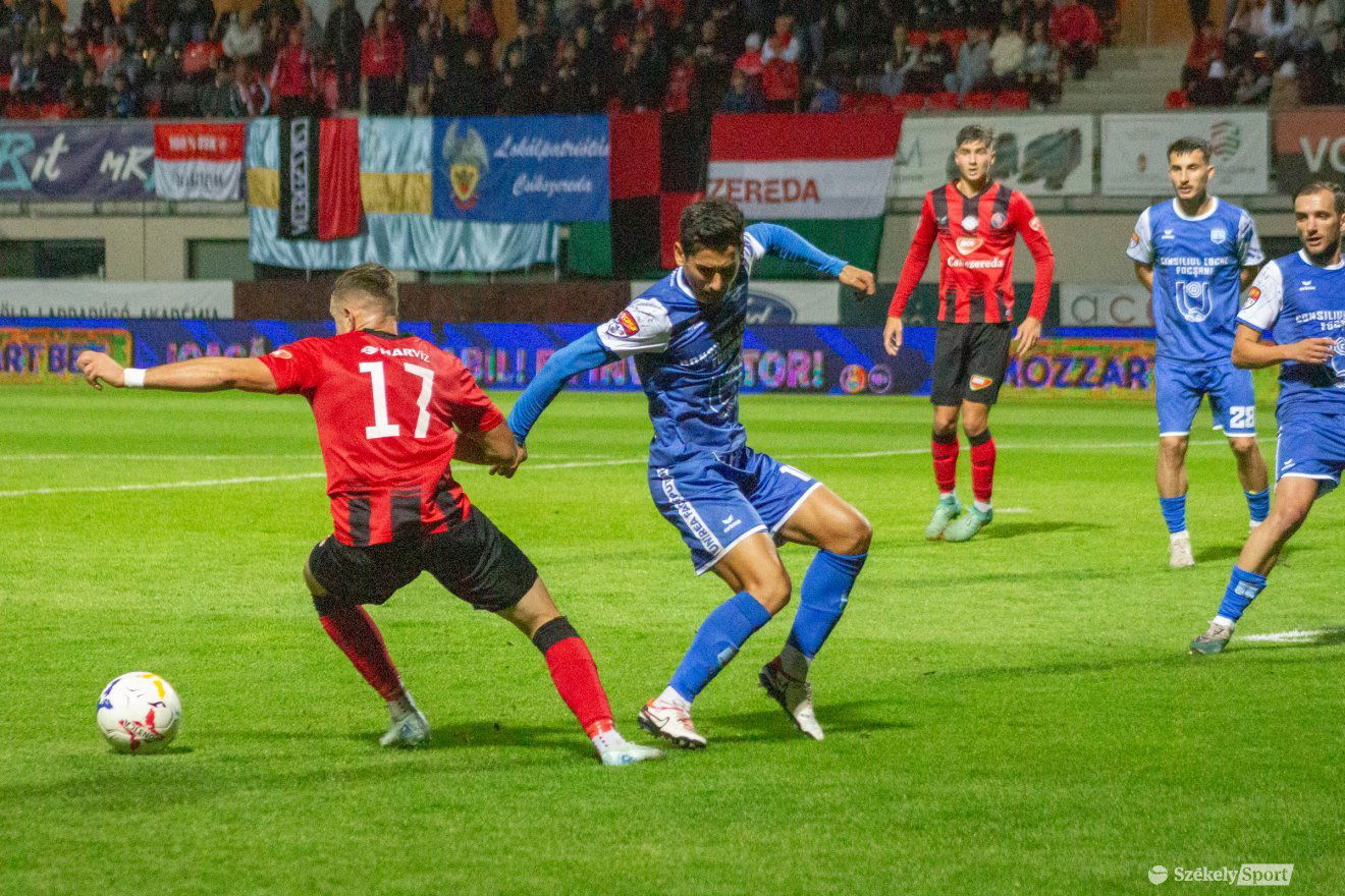 •  Fotó: Borbély Fanni