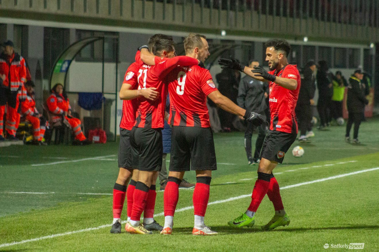 •  Fotó: Borbély Fanni