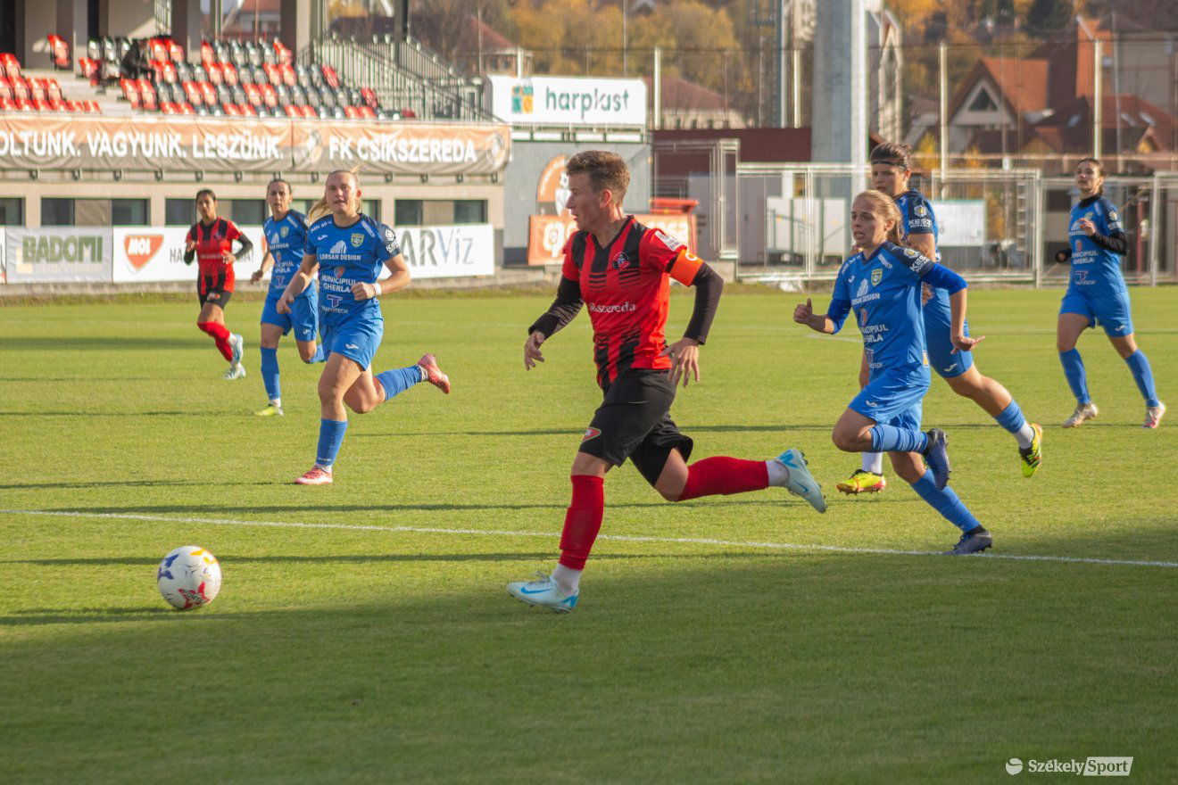 •  Fotó: Borbély Fanni