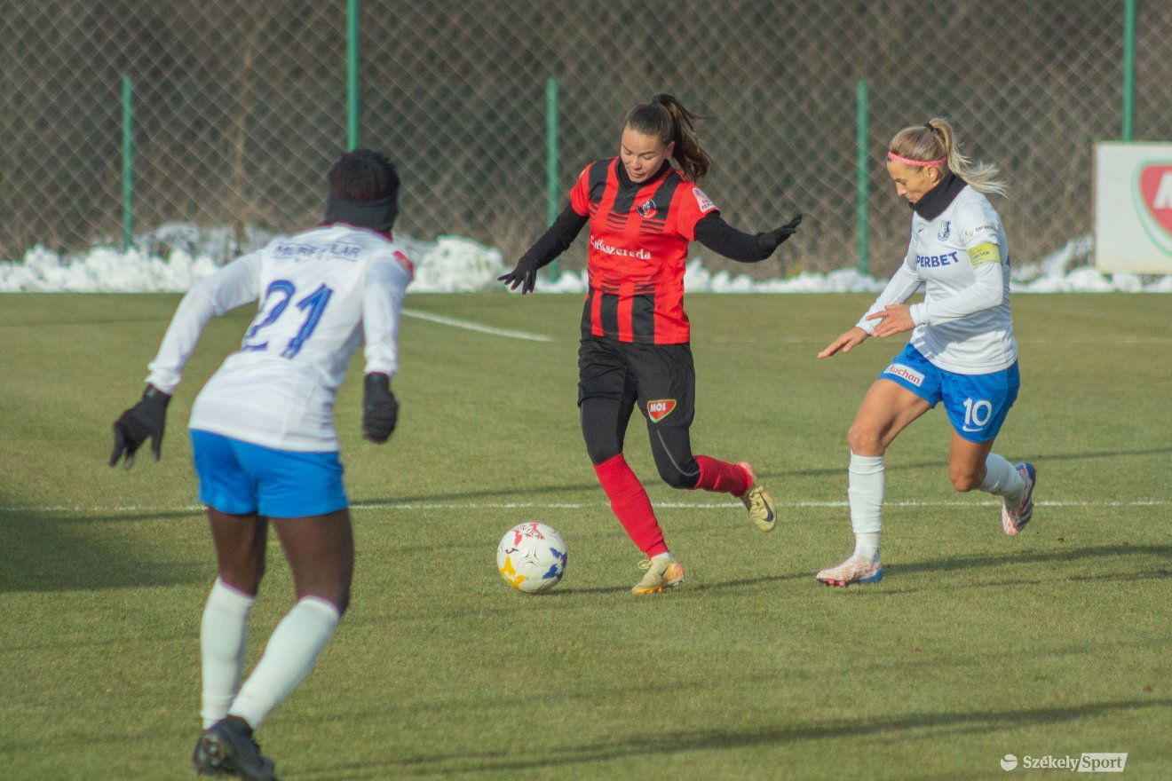 •  Fotó: Borbély Fanni