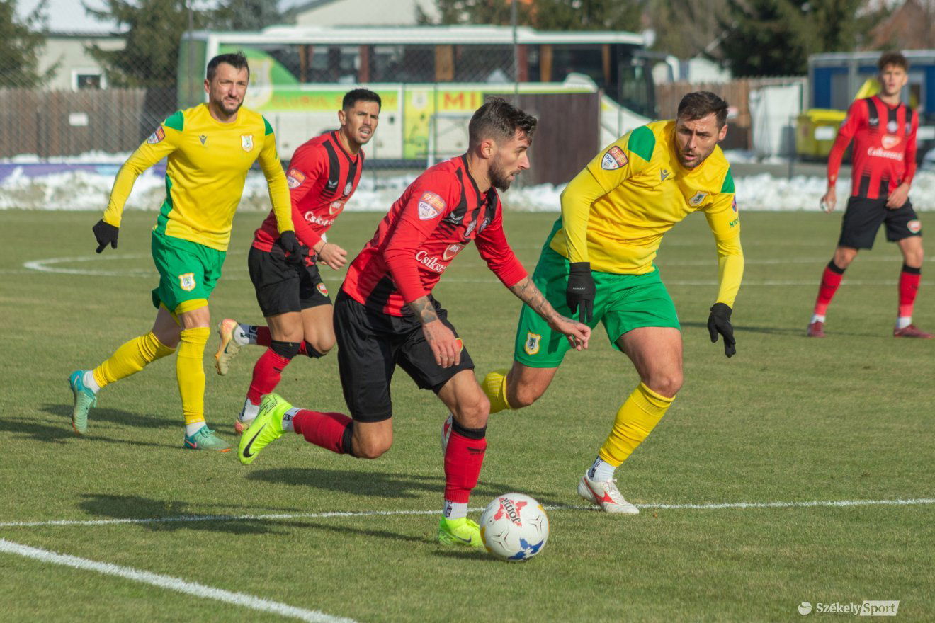 •  Fotó: Borbély Fanni