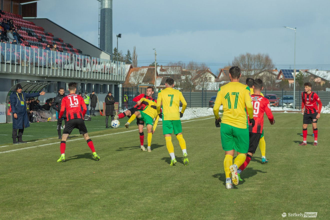 •  Fotó: Borbély Fanni