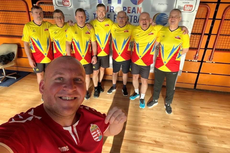 Egy nyelvet beszélt a magyar és a romániai csapat •  Fotó: Stick Breakers