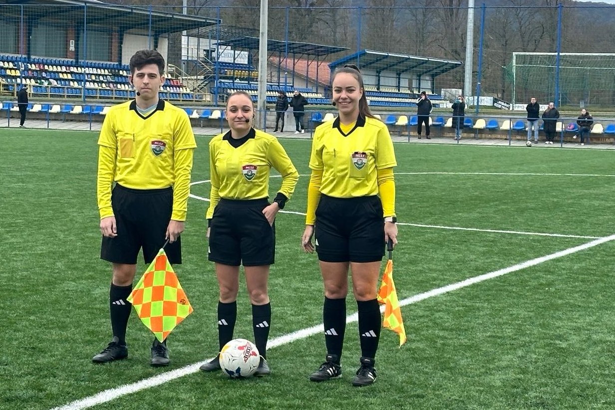 A mérkőzés játékvezetői •  Fotó: Tímár Zsombor/ FK Csíkszereda