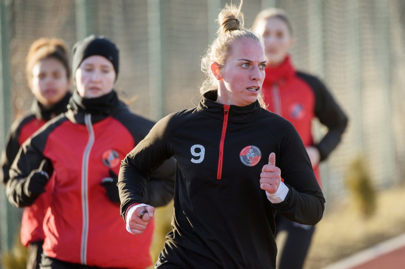 Antal Anita (9) az Fk Csíkszereda csapatkapitánya •  Fotó: Pál Zoltán/ FK Csíkszereda