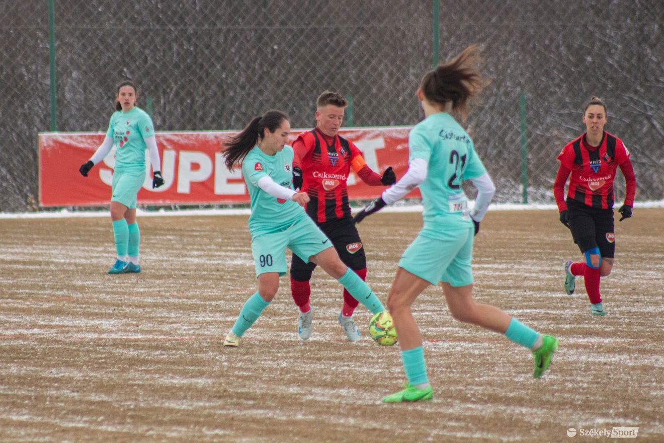 •  Fotó: Borbély Fanni