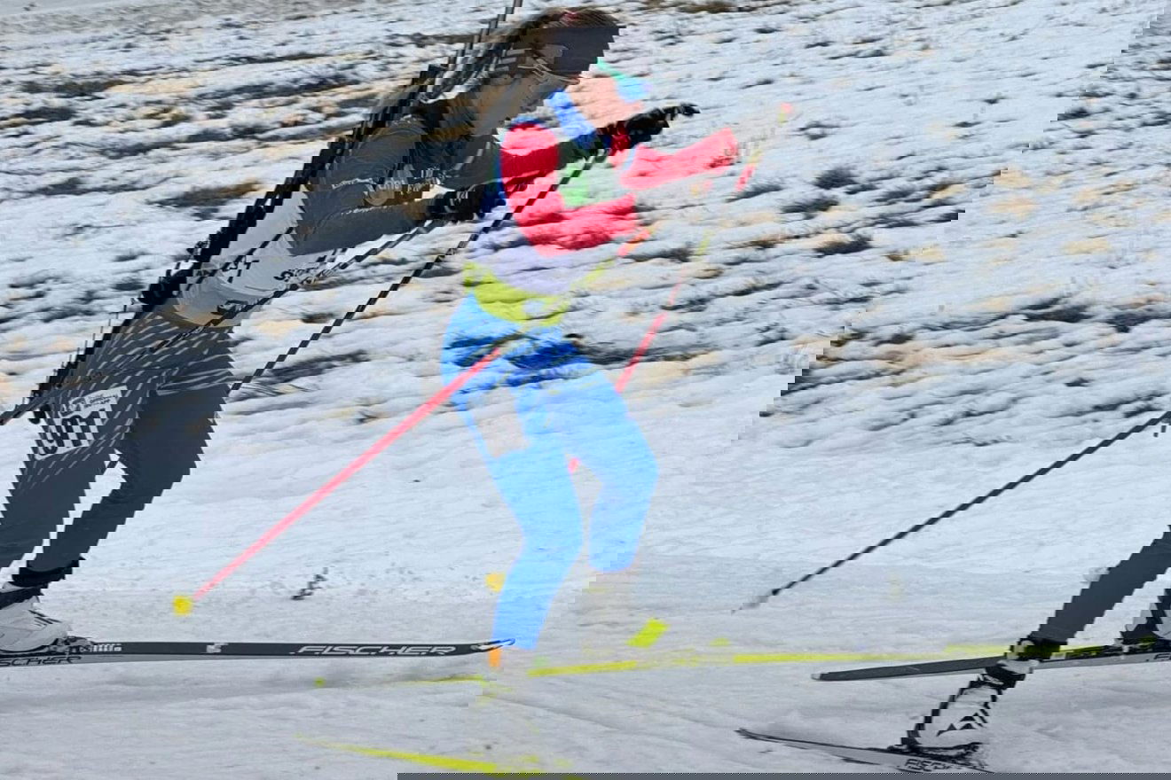 Becze Eszter verseny közben •  Fotó: Román Sí- és Biatlon-szövetség (FRSB)