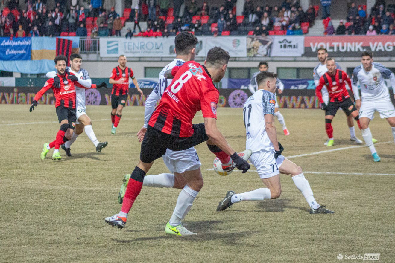 •  Fotó: Borbély Fanni