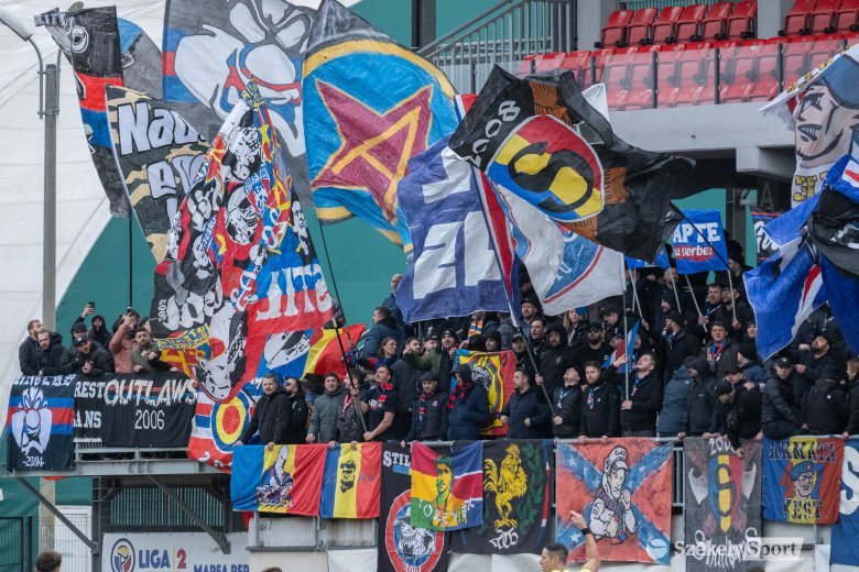Zúgtak a magyarellenes rigmusok a Steaua stadionjában (videóval)