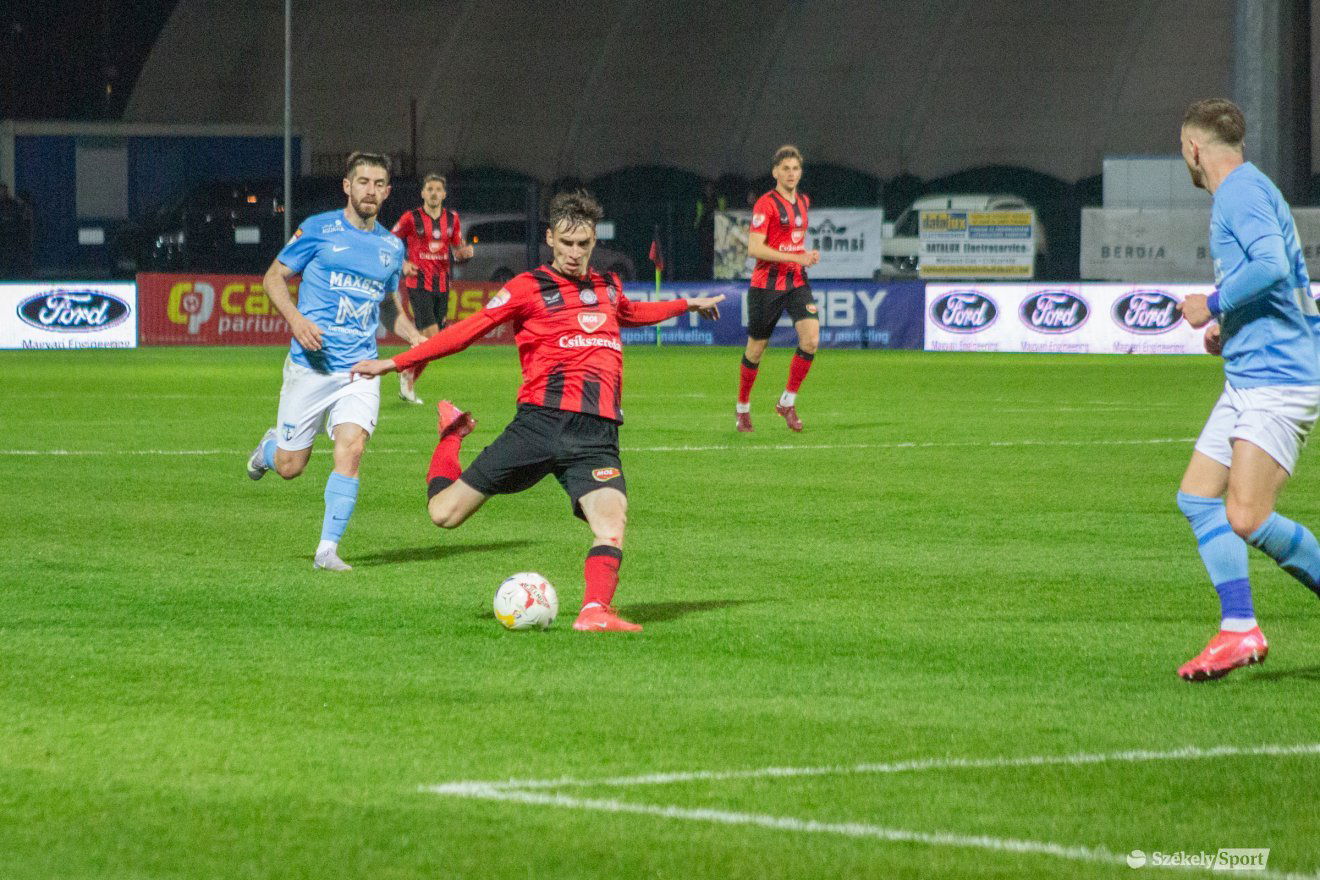 •  Fotó: Borbély Fanni