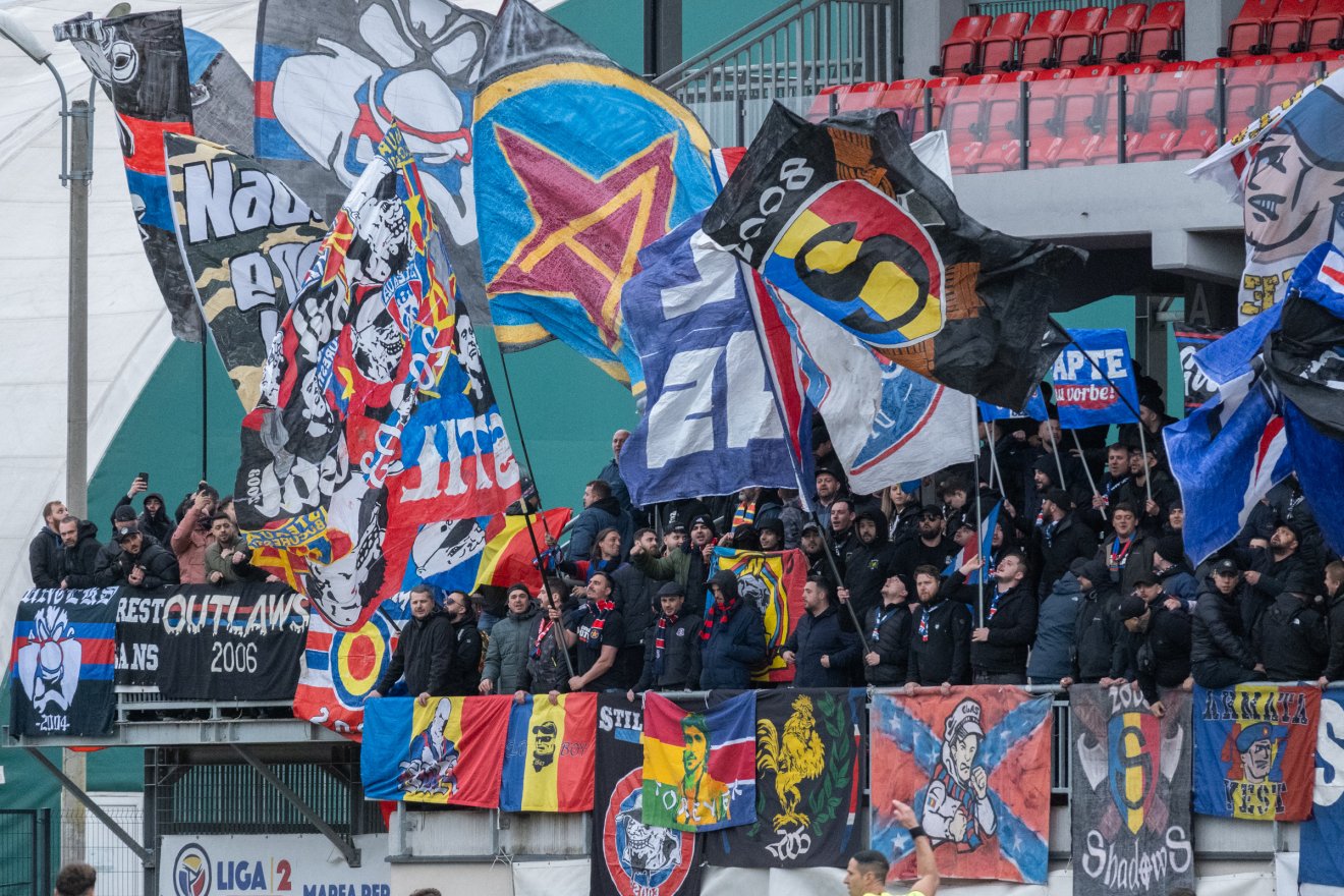 Zúgtak a magyarellenes rigmusok a Steaua stadionjában – videóval