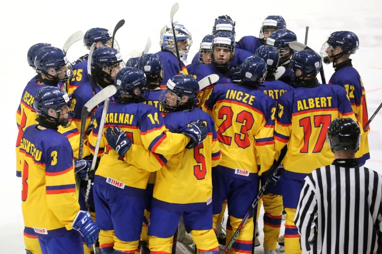 A kézdivásárhelyi vébére hangolnak: edzőtáborozik az U18-as hokiválogatott