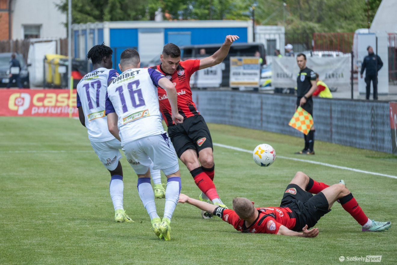 •  Fotó: Borbély Fanni