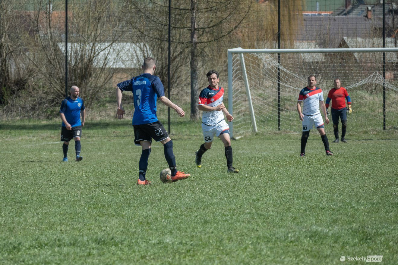 •  Fotó: Borbély Fanni