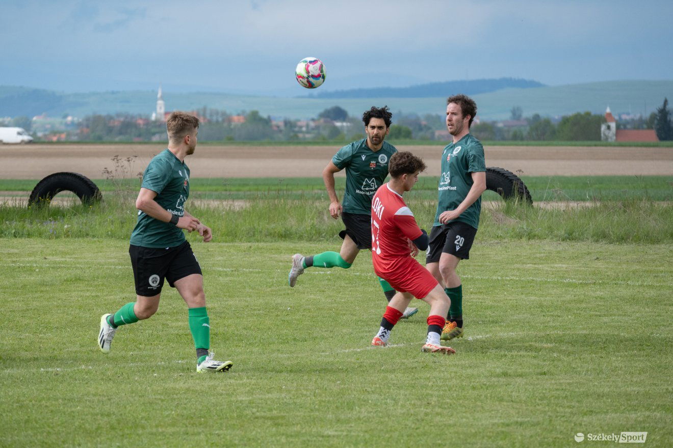 •  Fotó: Borbély Fanni