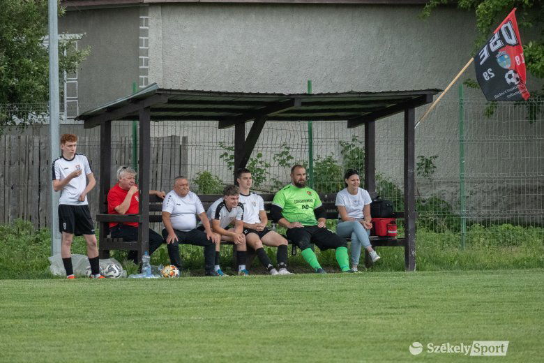 Szögre akasztják az öltöző kulcsát Csíkszentdomokoson