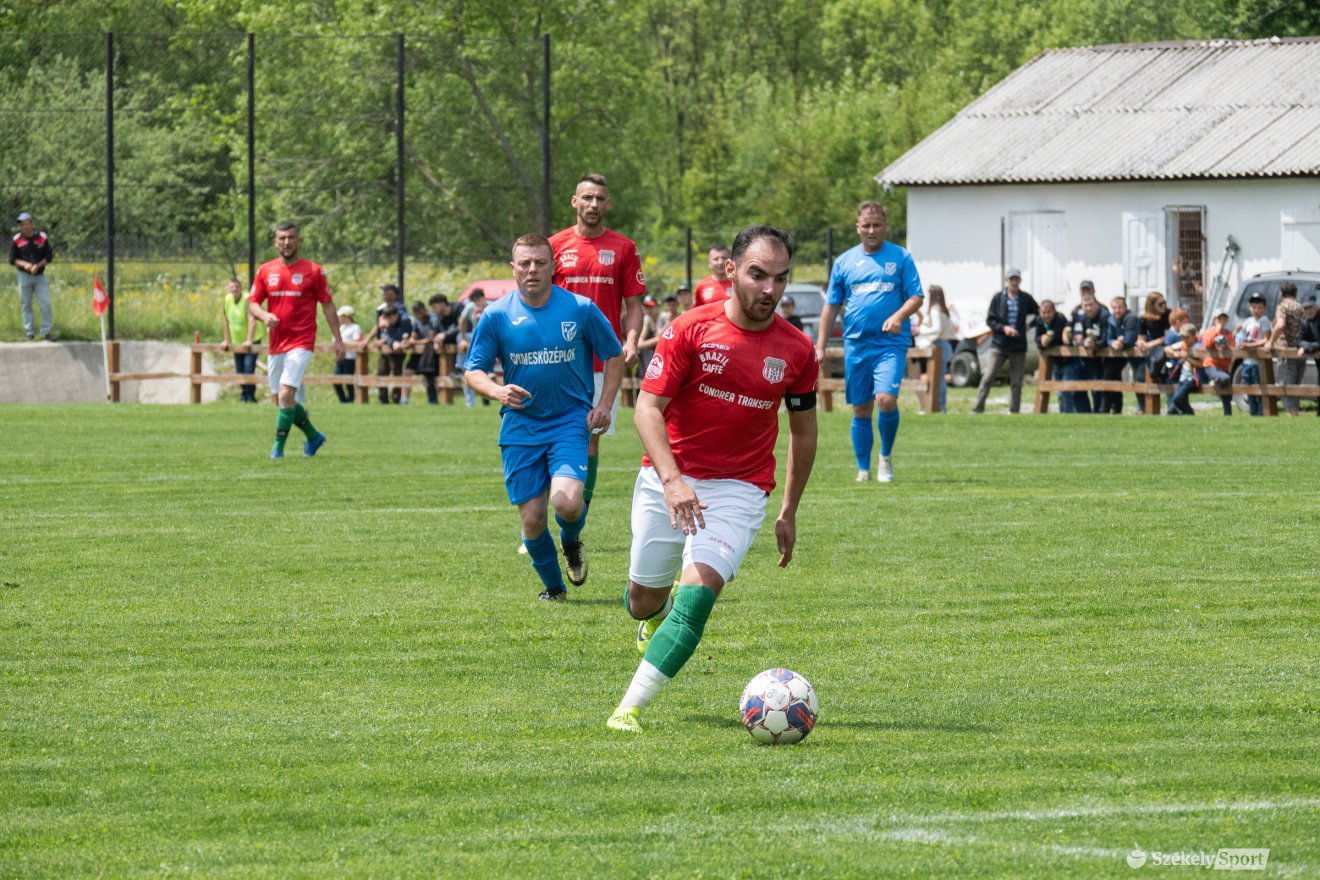 •  Fotó: Borbély Fanni