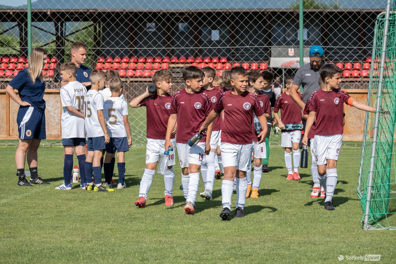 •  Fotó: Borbély Fanni