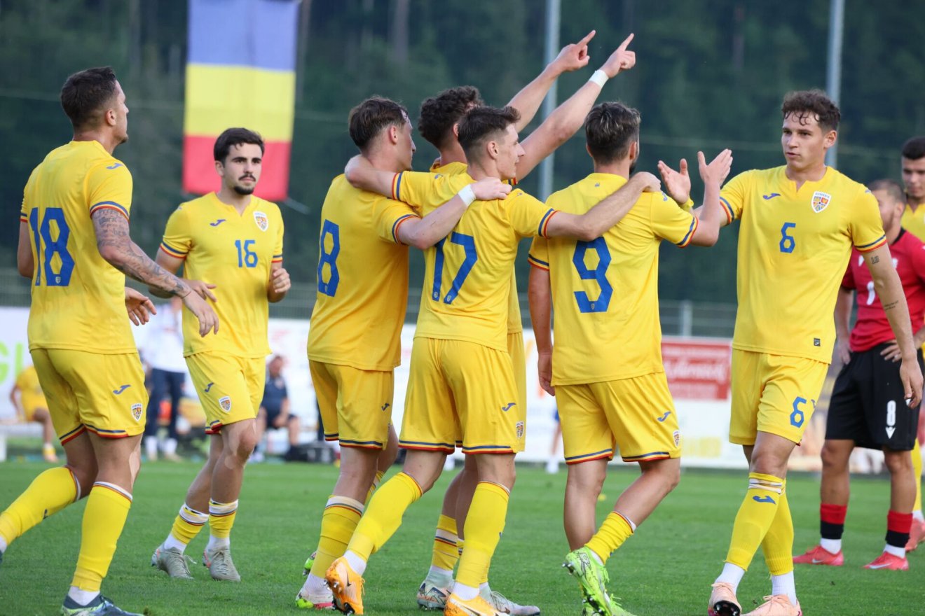 A válogatott legutóbbi felkészülési meccsén (Georgia ellen 1–0) egy félidőt játszott (17-es mezben) •  Fotó: frf.ro