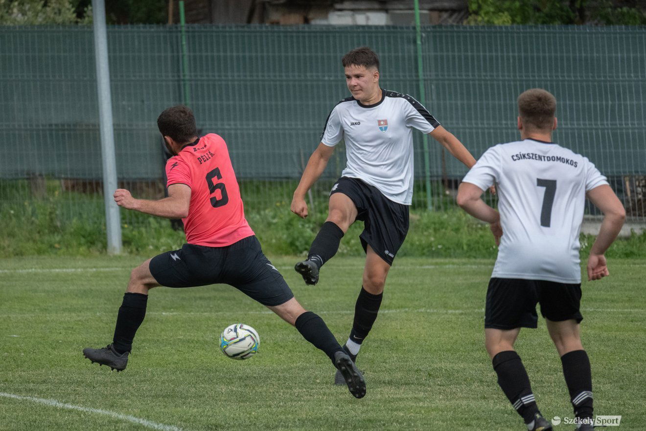 •  Fotó: Borbély Fanni